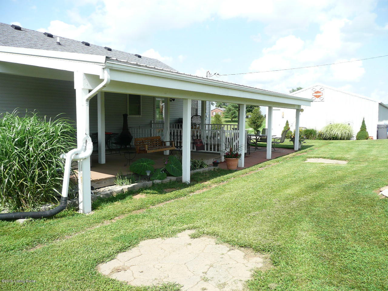 297 Pete Hahn Road Bloomfield, KY 40008 - Photo 31 of 35 20'x40' Back Patio