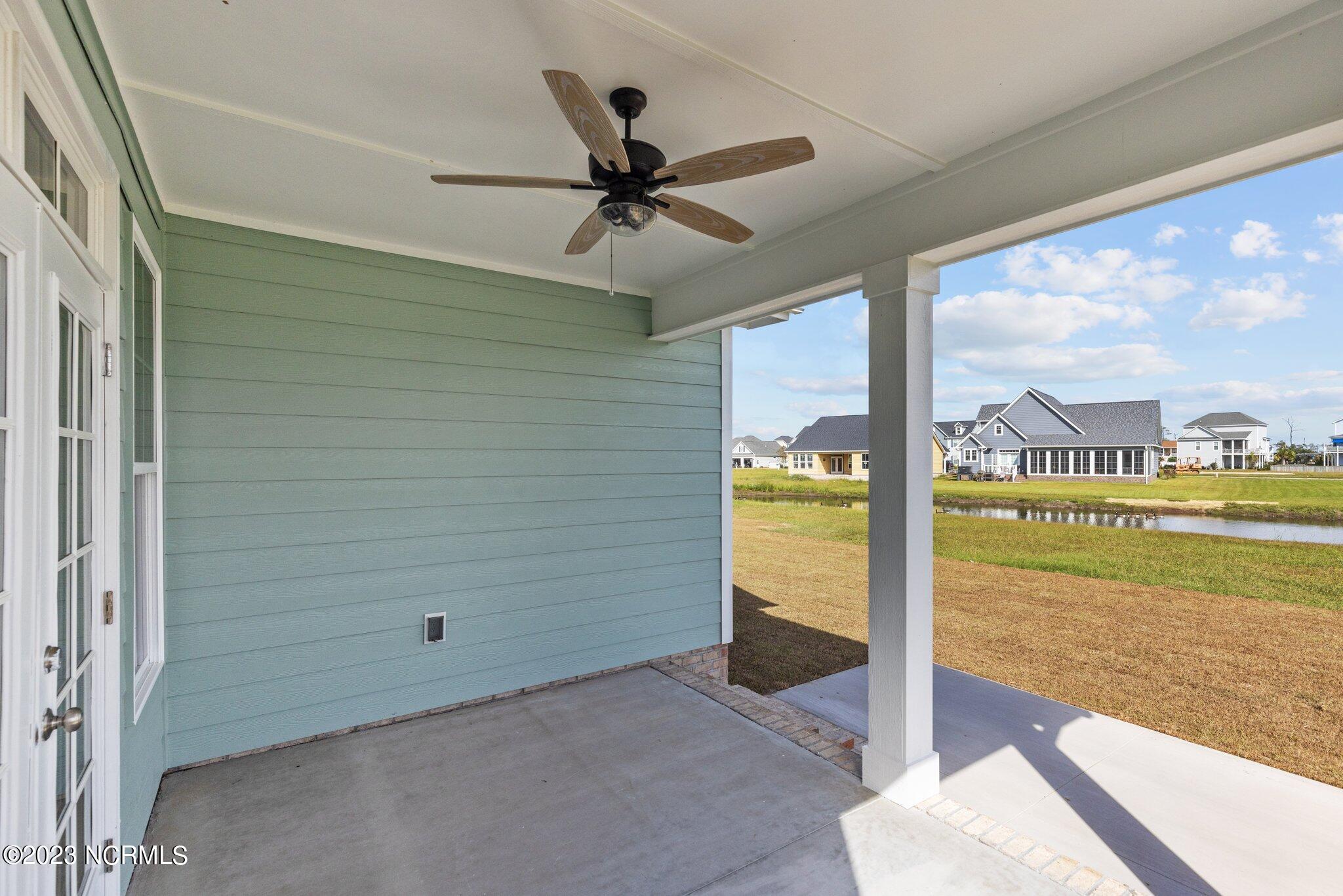 1720 Olde Farm Road Morehead City, NC 28557 - Photo 21 of 33 Covered Back Porch