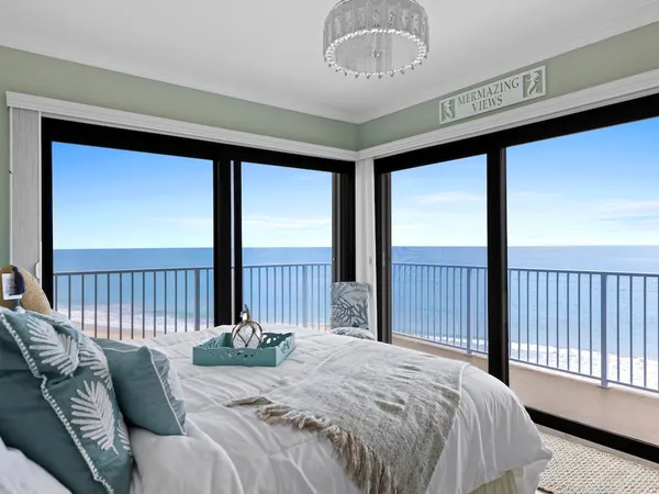 $640,000 | 4450 Florida A1A, Unit 406, Vero Beach, FL 32963