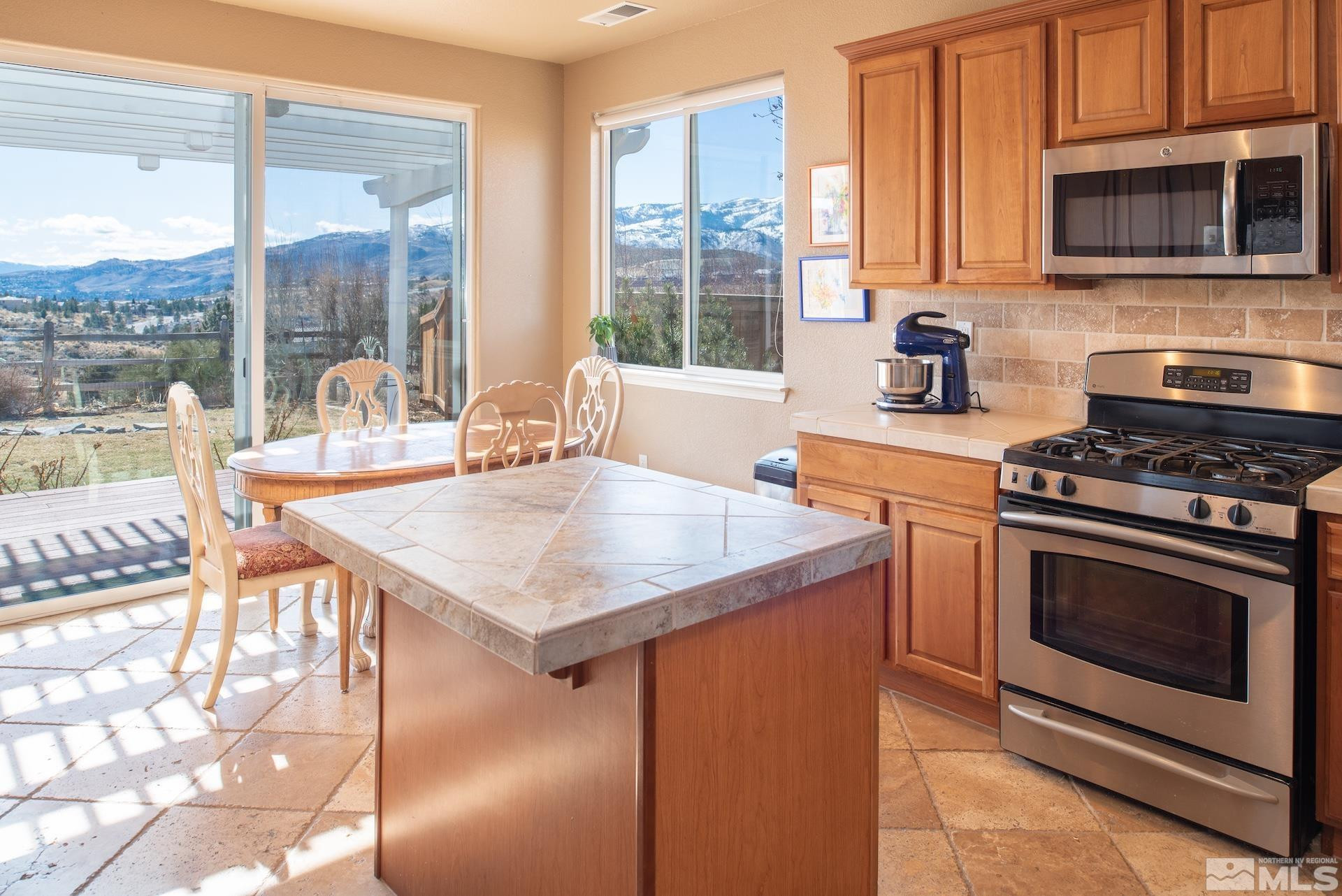 7616 Harvest Moon Road Reno, NV 89523 - Photo 8 of 35 Photo 8