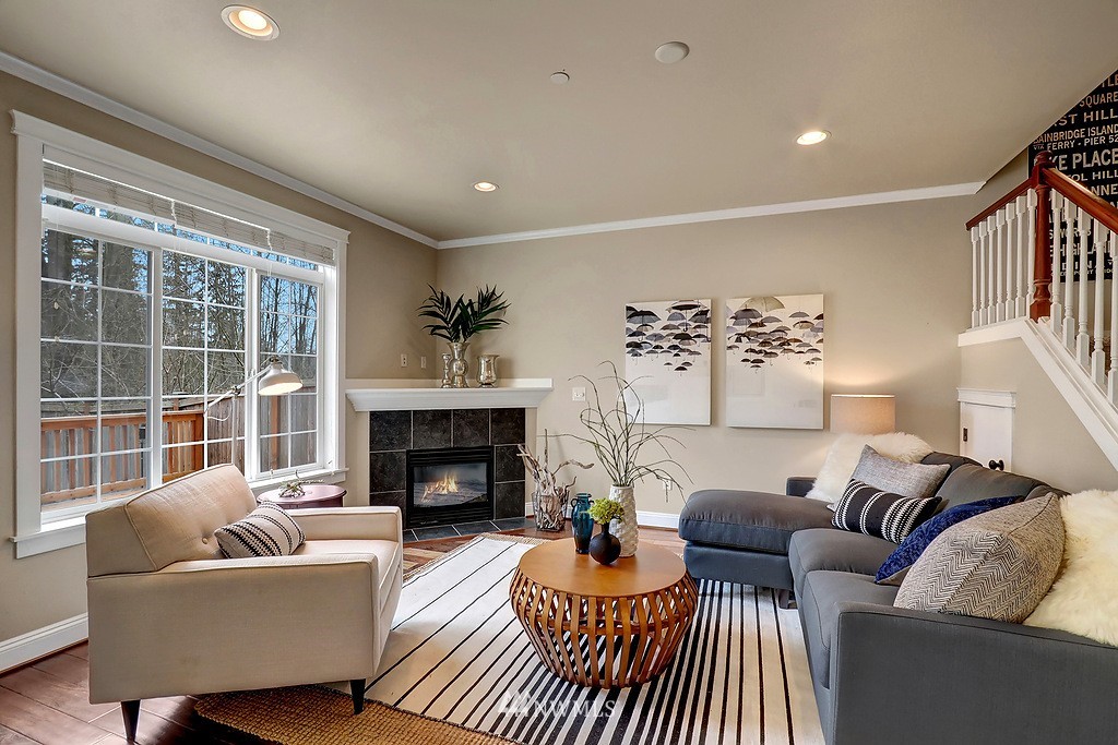 22527 9th Drive Southeast Bothell, WA 98021 - Photo 2 of 19