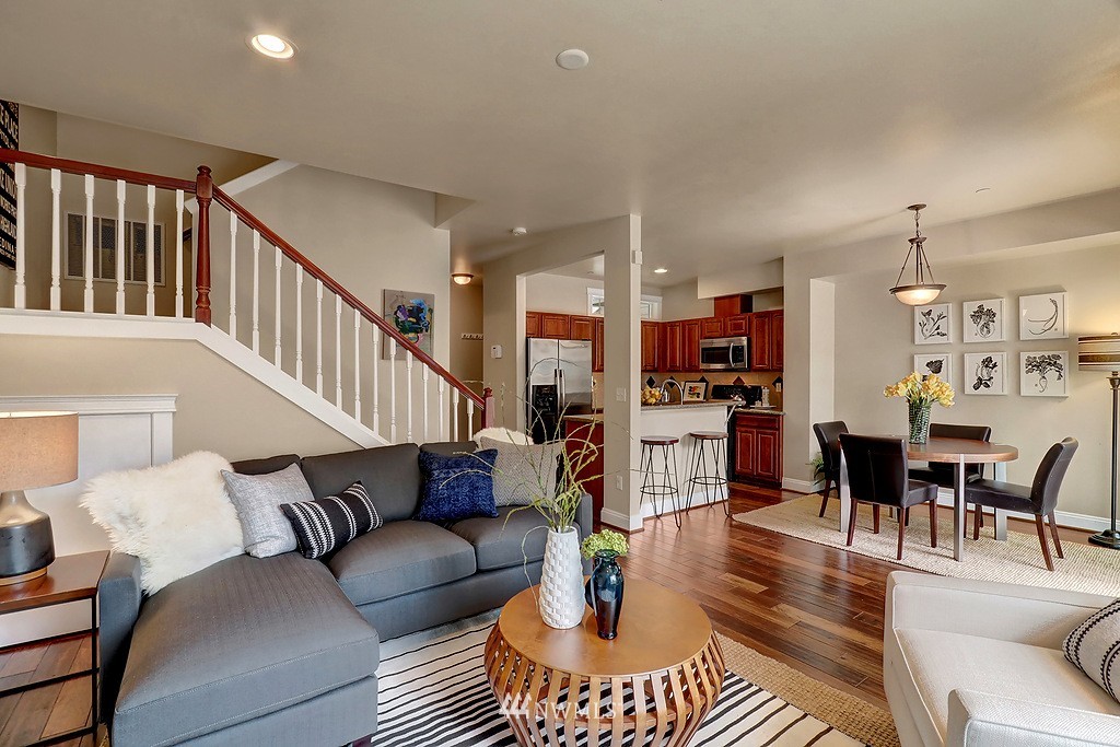 22527 9th Drive Southeast Bothell, WA 98021 - Photo 3 of 19