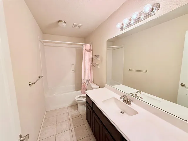 $2,700 | 924 Blue Quail Run, Glenn Heights, TX 75154