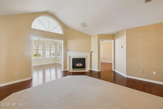 a view of a livingroom with furniture and a livingroom