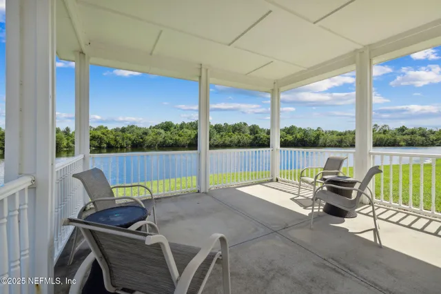 $300,000 | 4340 Redtail Hawk Drive, Unit 294, Jacksonville, FL 32257