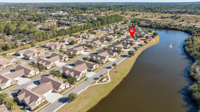 $300,000 | 4340 Redtail Hawk Drive, Unit 294, Jacksonville, FL 32257