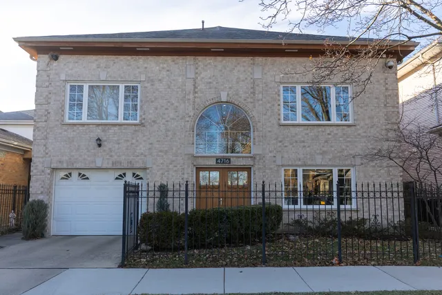 $852,900 | 4716 North Kilbourn Avenue, Chicago, IL 60630