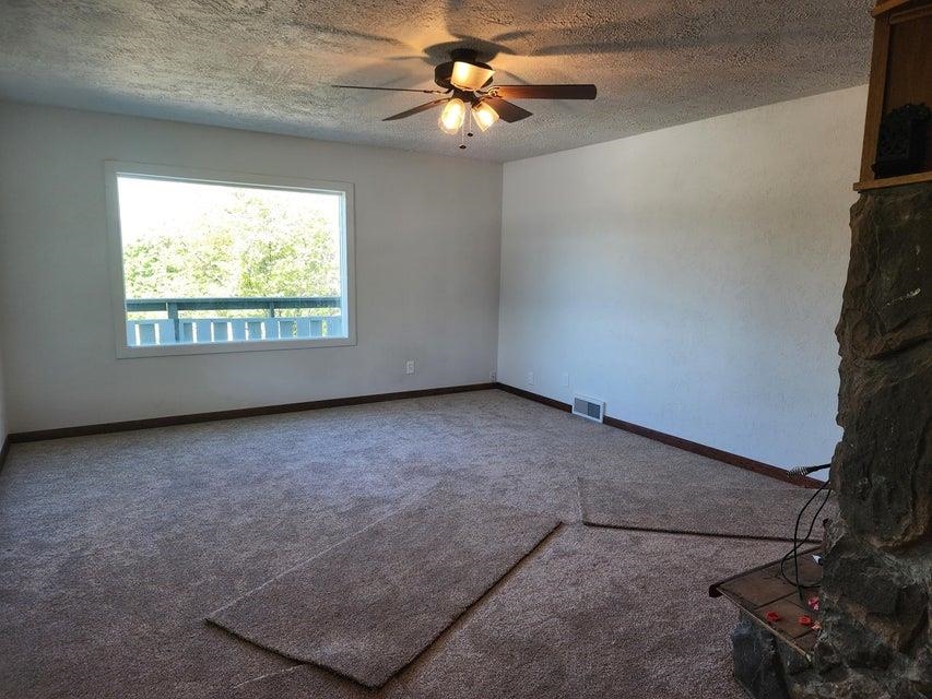 902 North Maple Street Colville, WA 99114 - Photo 7 of 33 Gallery Image 7