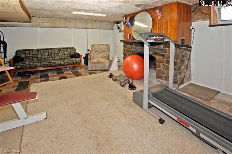16705 West Park Road Cleveland, OH 44111 - Photo 20 of 25 Gallery Image 20