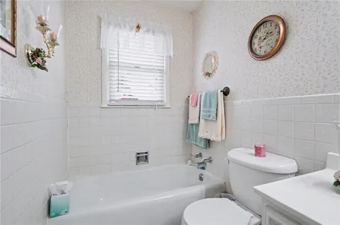 $240,000 | 110 Elm Street, Wellsville, KS 66092