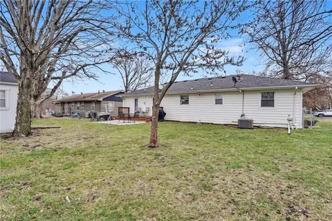 $240,000 | 110 Elm Street, Wellsville, KS 66092