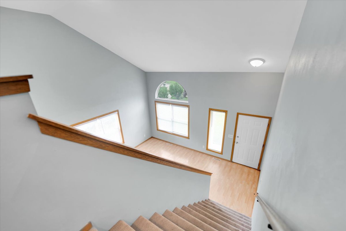 390 Madeline Trail Rockford, IL 61107 - Photo 14 of 32