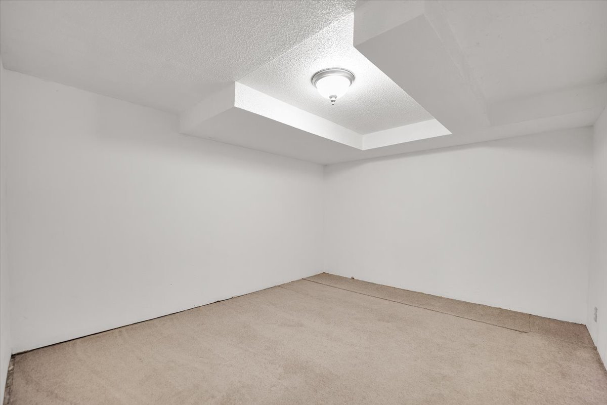 390 Madeline Trail Rockford, IL 61107 - Photo 25 of 32