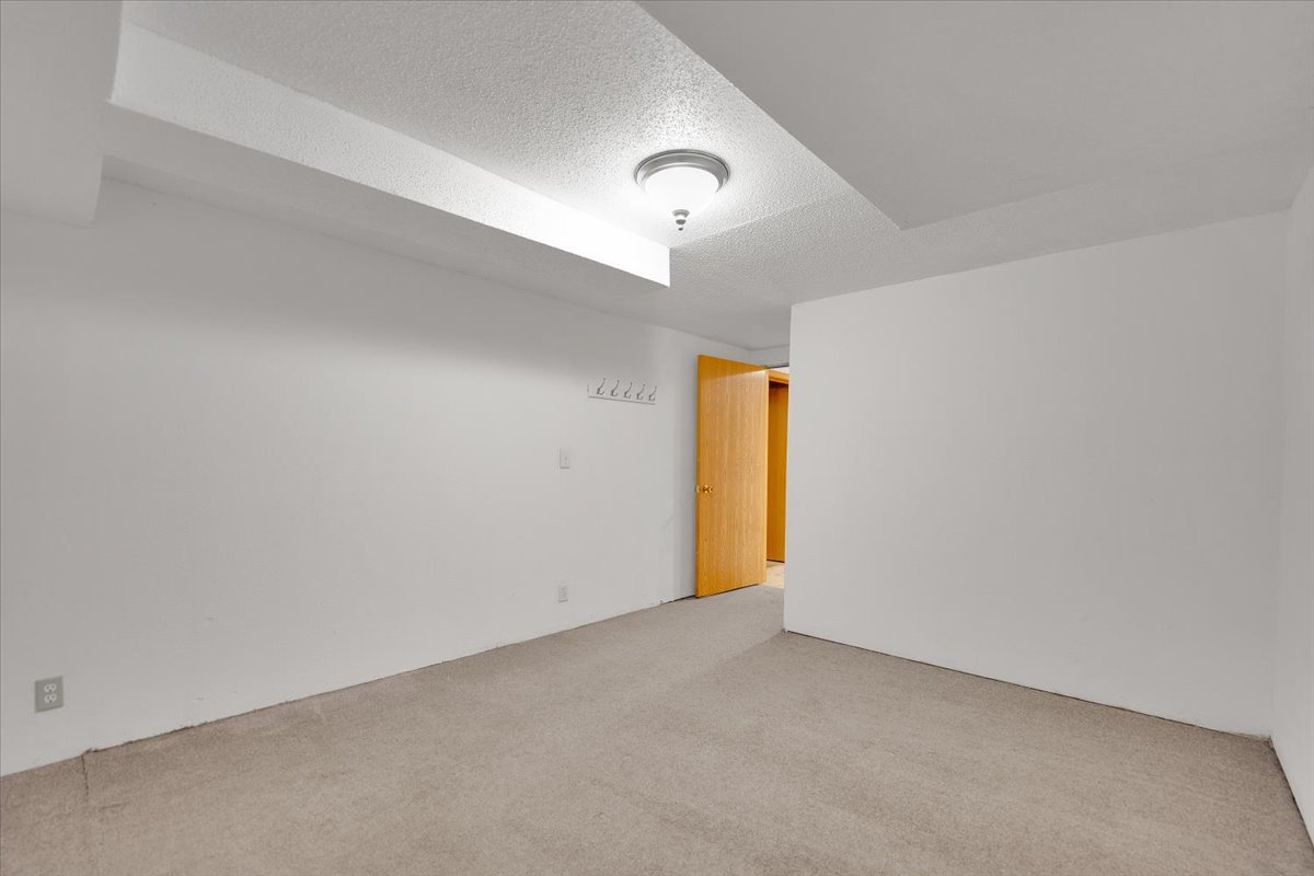 390 Madeline Trail Rockford, IL 61107 - Photo 27 of 32