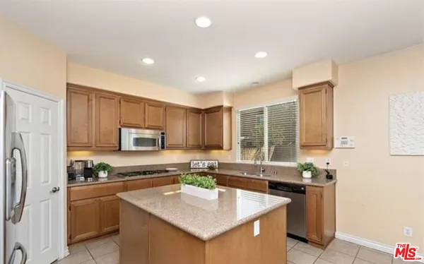 $4,300 | 5634 Cambria Drive, Eastvale, CA 91752