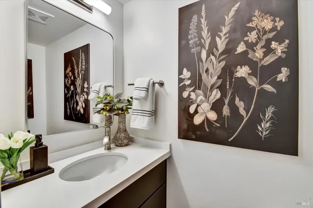 $1,150,000 | 72 Lucky Drive, Corte Madera, CA 94925