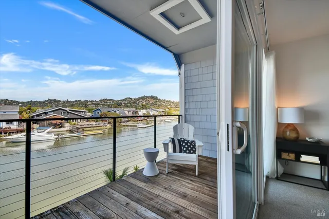 $1,150,000 | 72 Lucky Drive, Corte Madera, CA 94925