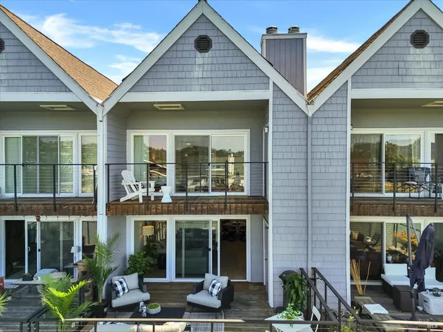 $1,150,000 | 72 Lucky Drive, Corte Madera, CA 94925