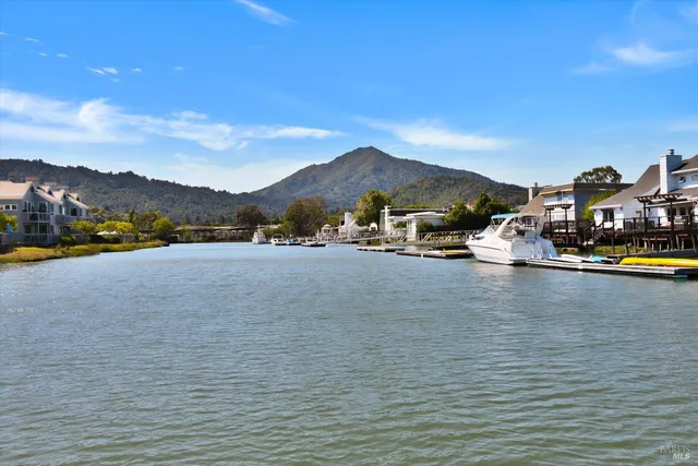 $1,150,000 | 72 Lucky Drive, Corte Madera, CA 94925