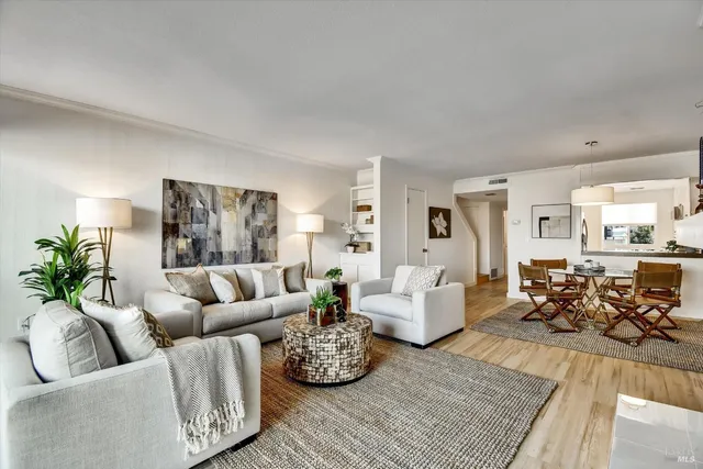 $1,150,000 | 72 Lucky Drive, Corte Madera, CA 94925