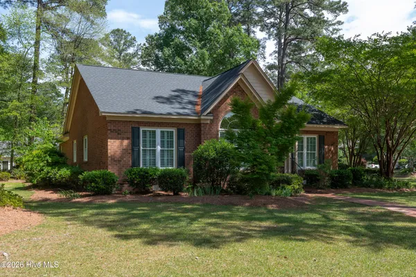 $450,000 | 107 Marion Drive, Greenville, NC 27858
