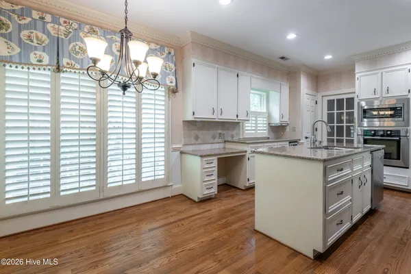 $450,000 | 107 Marion Drive, Greenville, NC 27858