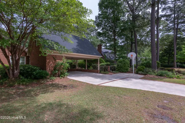 $450,000 | 107 Marion Drive, Greenville, NC 27858