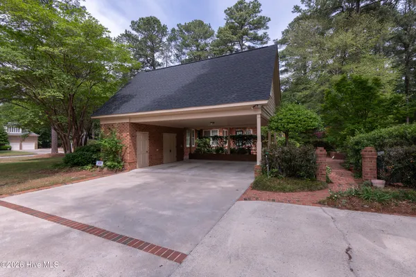 $450,000 | 107 Marion Drive, Greenville, NC 27858