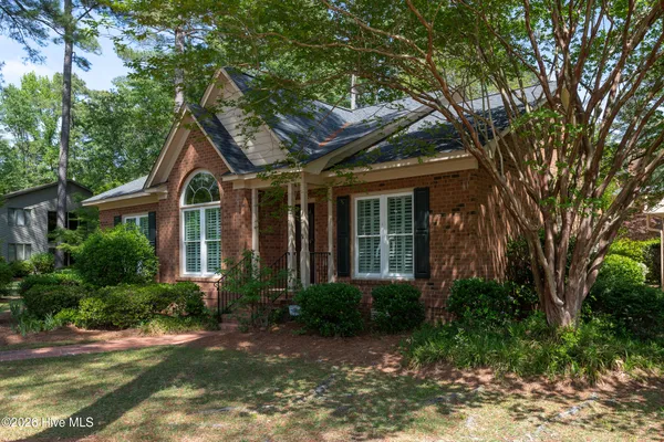 $450,000 | 107 Marion Drive, Greenville, NC 27858