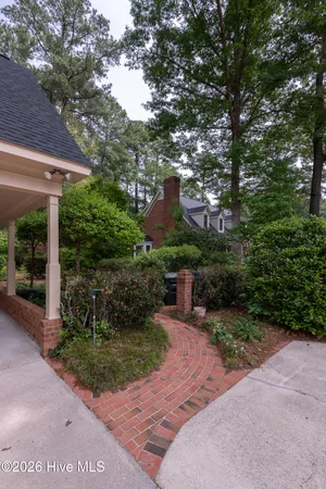 $450,000 | 107 Marion Drive, Greenville, NC 27858