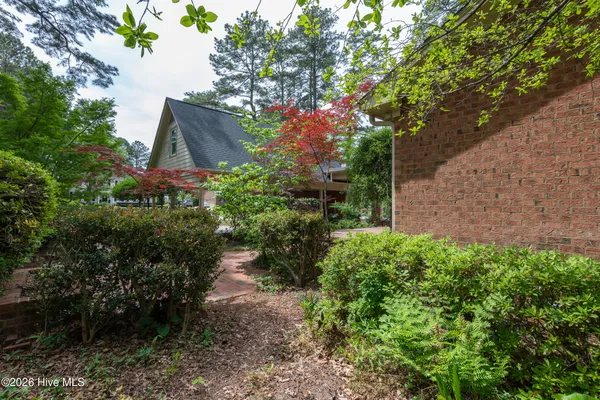 $450,000 | 107 Marion Drive, Greenville, NC 27858