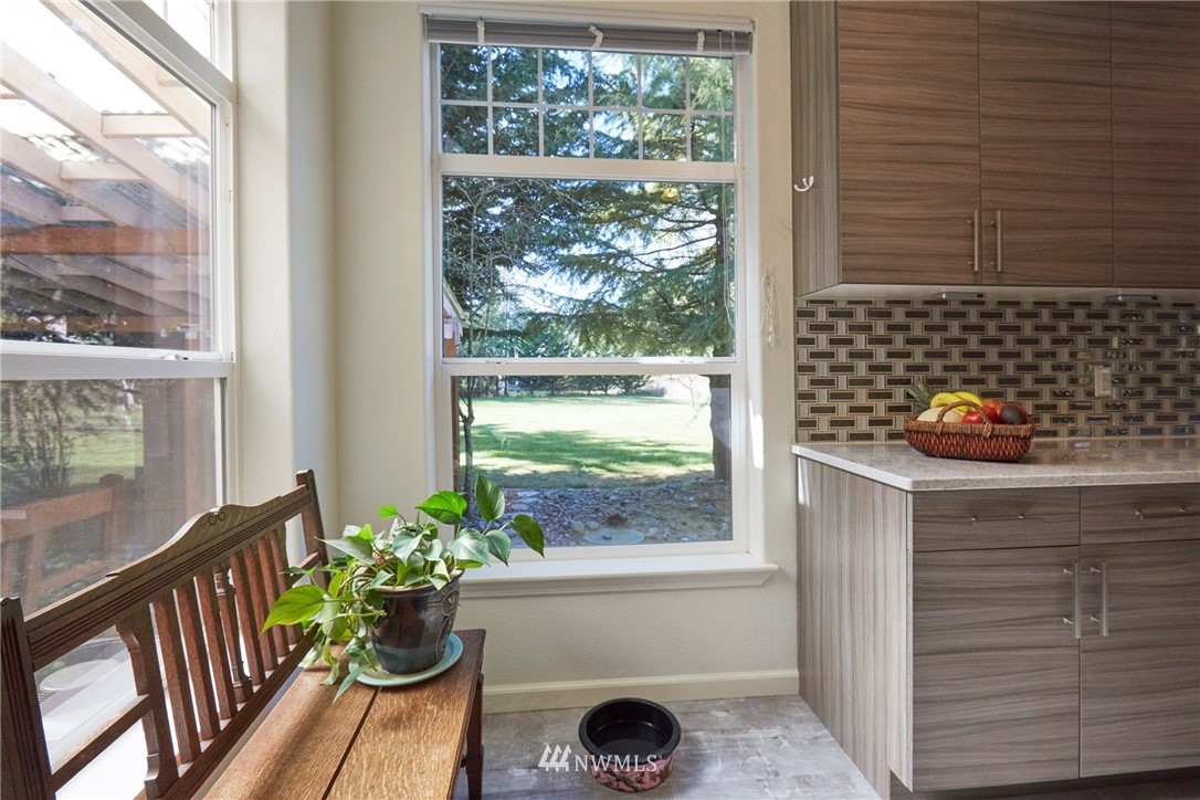 4516 Southeast Foss Road Port Orchard, WA 98366 - Photo 10 of 38 Gallery Image 10