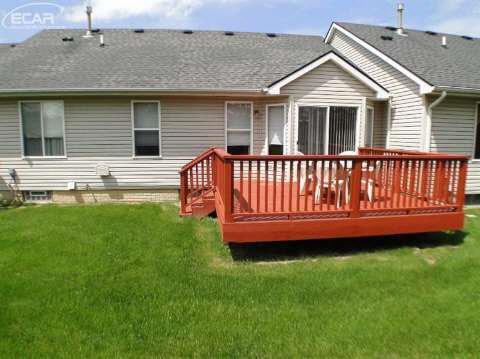2065 West Ridge Drive Davison, MI 48423 - Photo 16 of 18 20439127-15.JPG