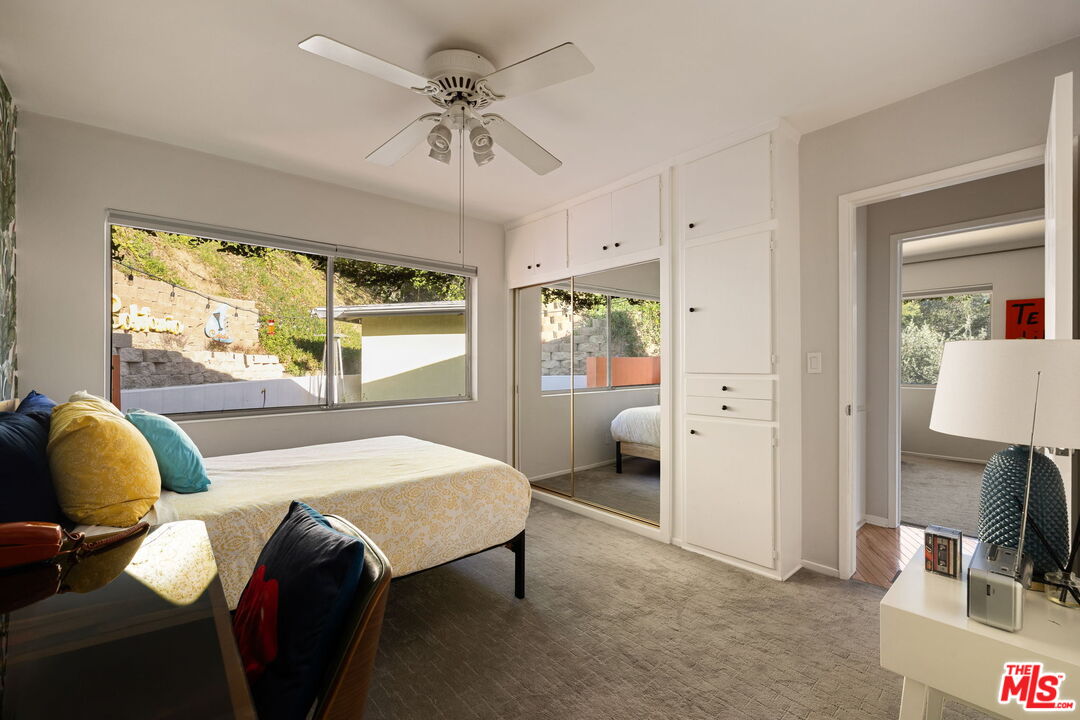 941 Cavanagh Road Glendale, CA 91207 - Photo 20 of 33