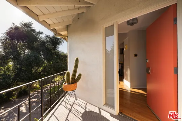 $1,195,000 | 941 Cavanagh Road, Glendale, CA 91207