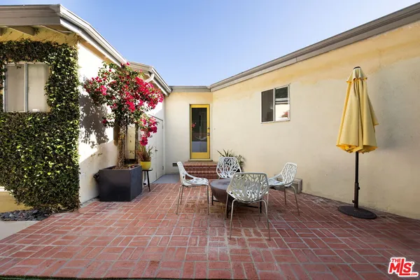 $1,195,000 | 941 Cavanagh Road, Glendale, CA 91207
