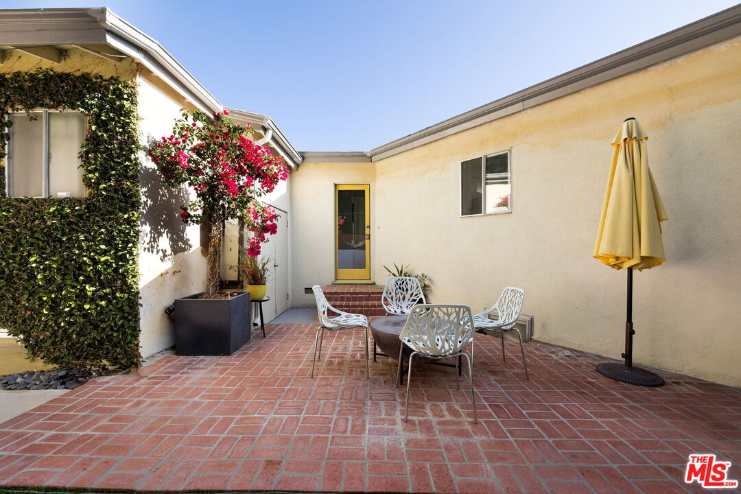 941 Cavanagh Road Glendale, CA 91207 - Photo 25 of 33