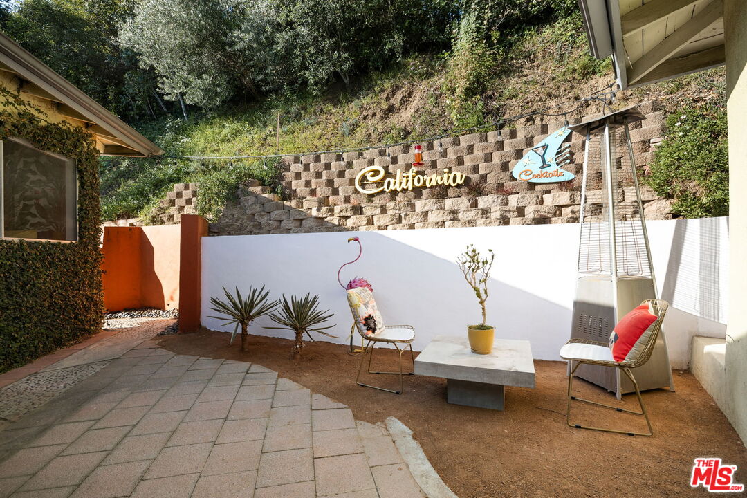 941 Cavanagh Road Glendale, CA 91207 - Photo 26 of 33