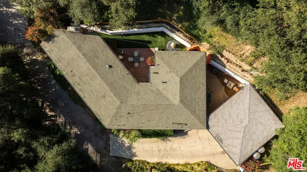 $1,195,000 | 941 Cavanagh Road, Glendale, CA 91207