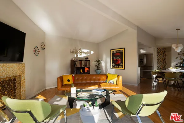 $1,195,000 | 941 Cavanagh Road, Glendale, CA 91207