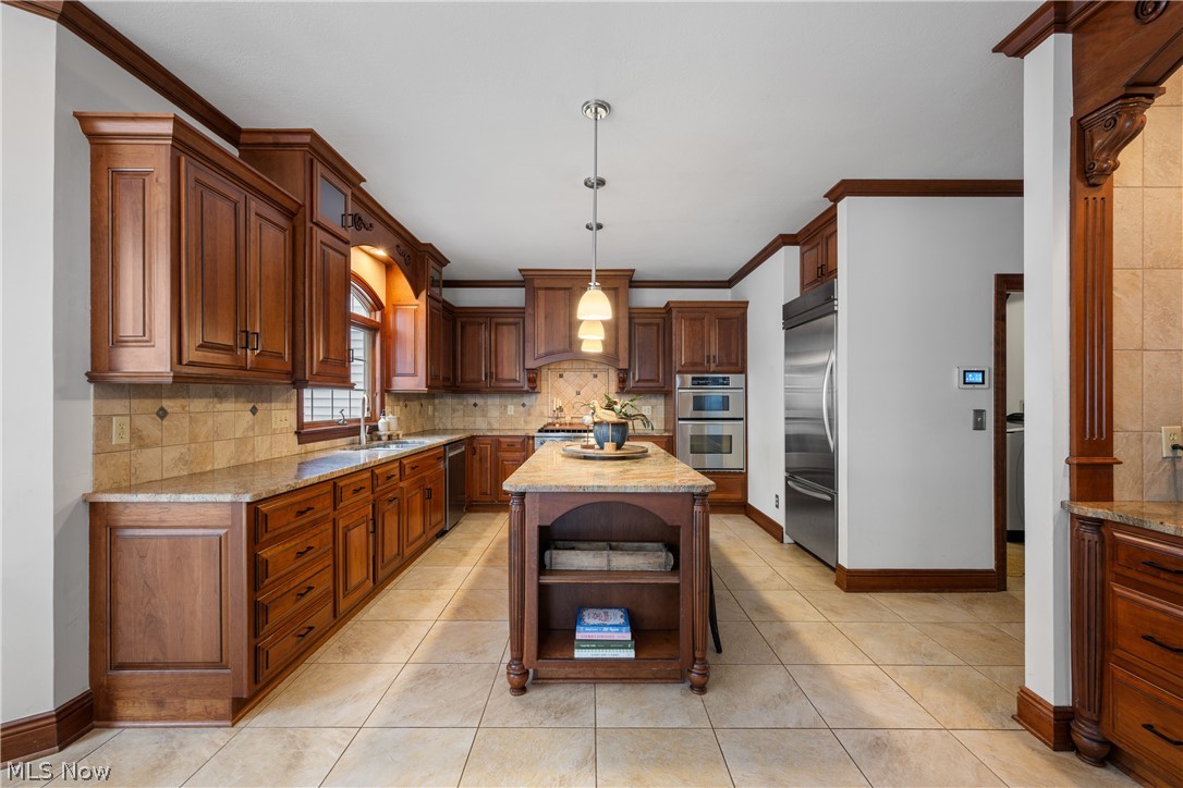 2515 Holgate Road Akron, OH 44313 - Photo 4 of 48