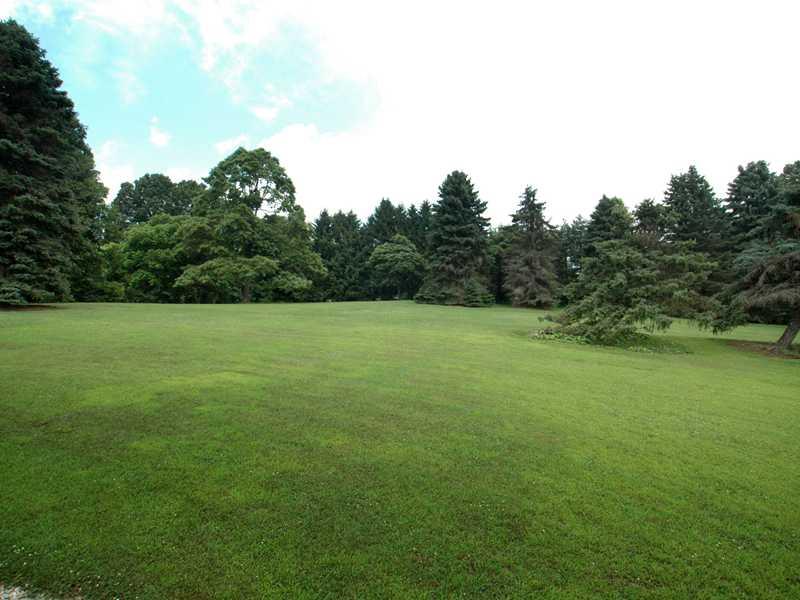 225 Echo Ridge Road Apollo, PA 15613 - Photo 4 of 25 View.