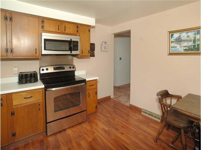 225 Echo Ridge Road Apollo, PA 15613 - Photo 8 of 25 Kitchen.