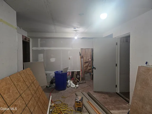 $109,900 | 611 East Gansevoort Street, Little Falls, NY 13365