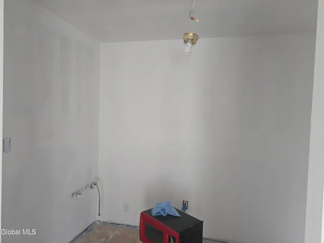 $109,900 | 611 East Gansevoort Street, Little Falls, NY 13365