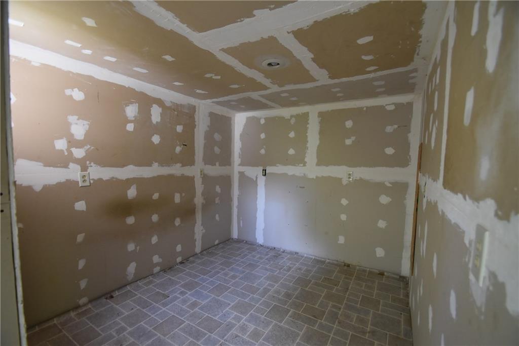 311 Ruddle Avenue Anderson, IN 46012 - Photo 11 of 12 Gallery Image 11