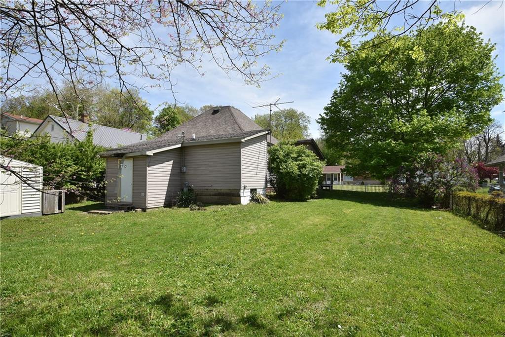 311 Ruddle Avenue Anderson, IN 46012 - Photo 3 of 12 Gallery Image 3