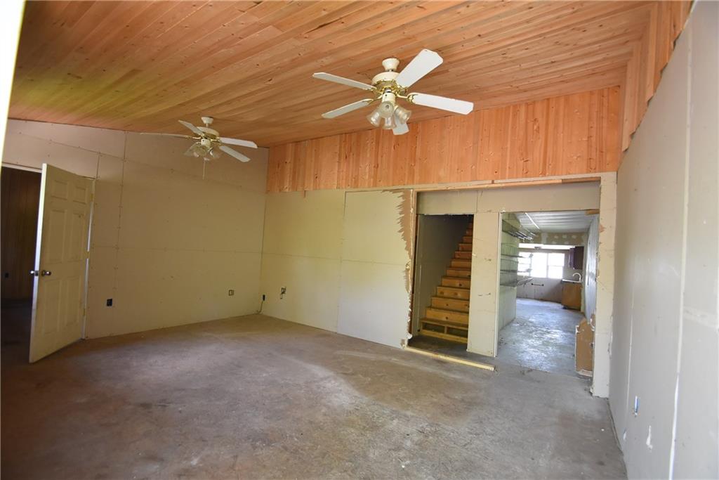 311 Ruddle Avenue Anderson, IN 46012 - Photo 5 of 12 Gallery Image 5