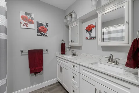 $1,749,000 | 365 West Wrentham Road, Cumberland, RI 02864