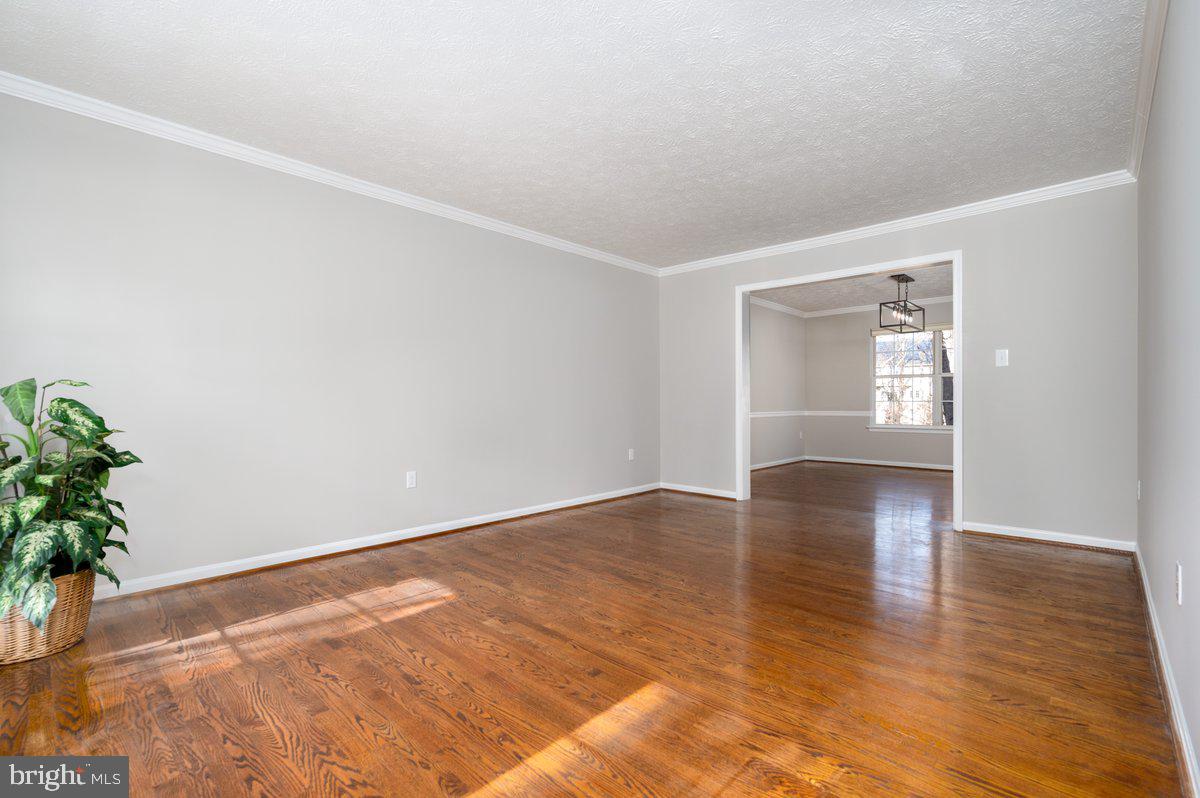 26 Little River Road Laurel, MD 20724 - Photo 17 of 37 Gallery Image 17